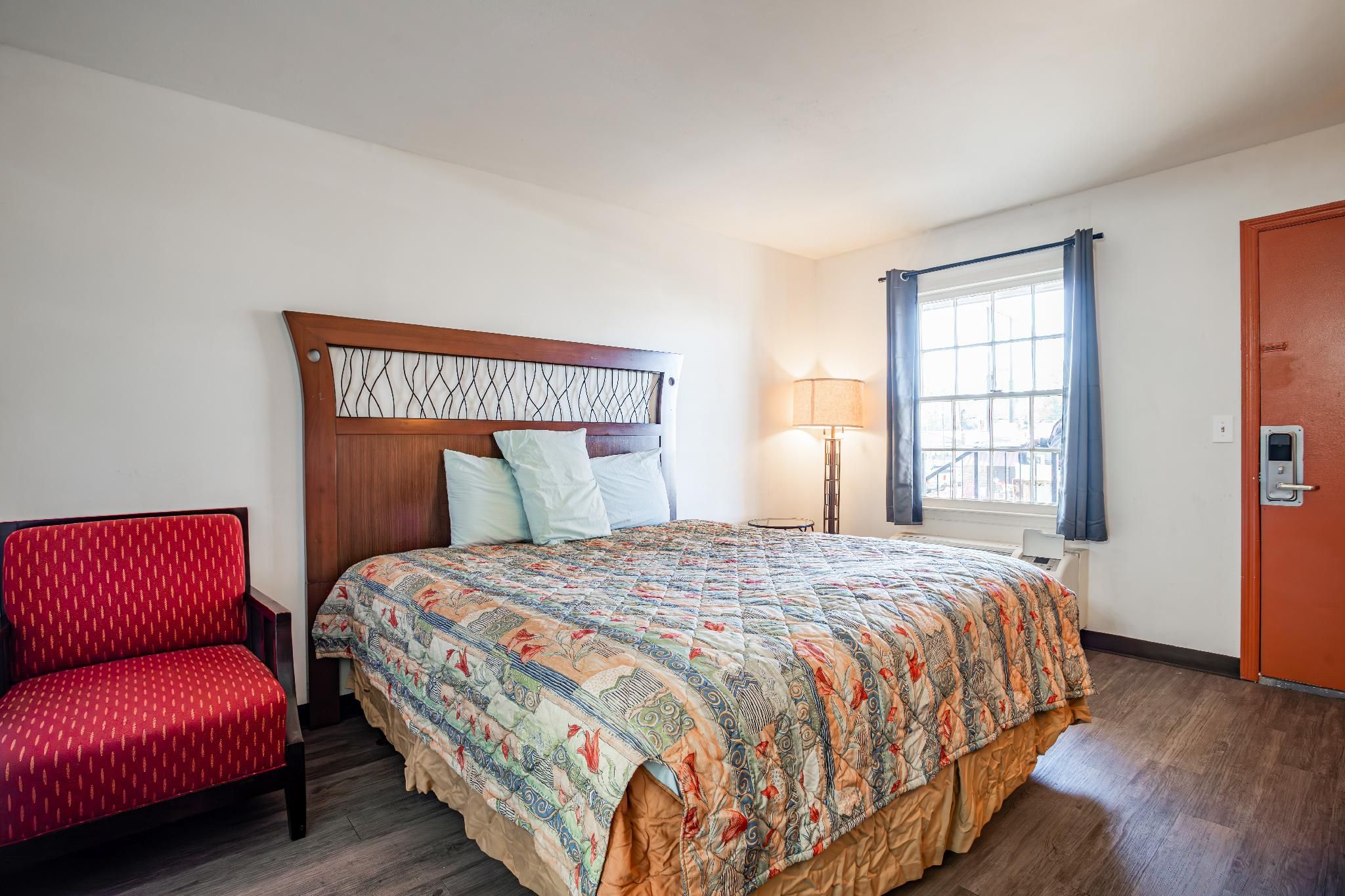 Premium King Bed