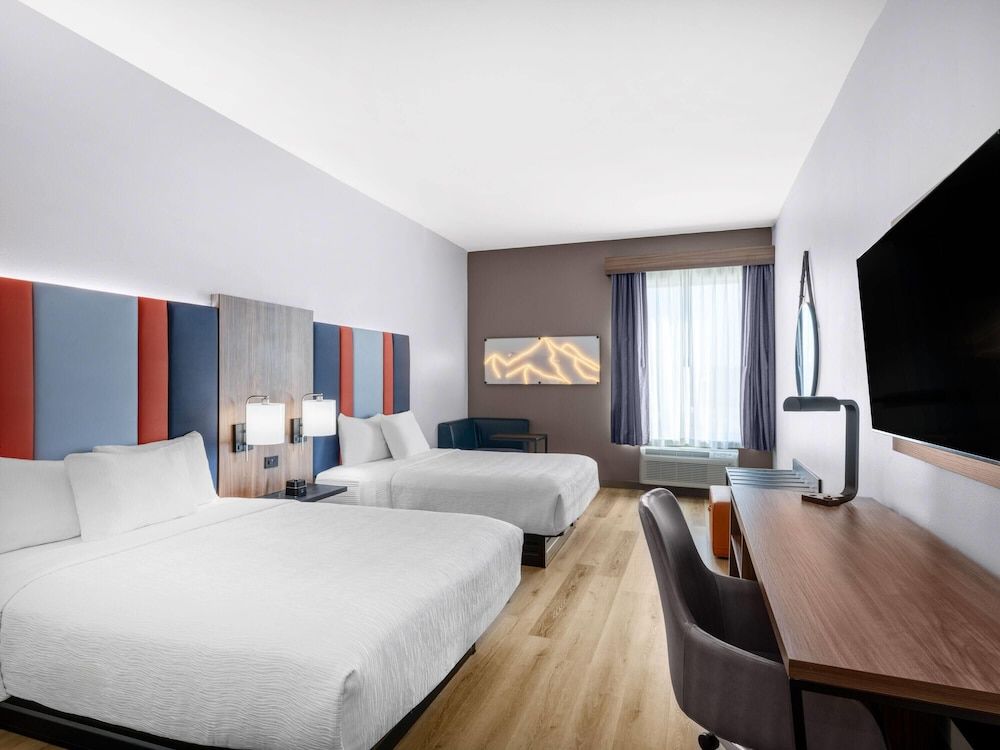 Room, 2 Queen Beds, Mobility Accessible, Non Smoking (Tub w/ Grab Bars, Hearing Accessible)