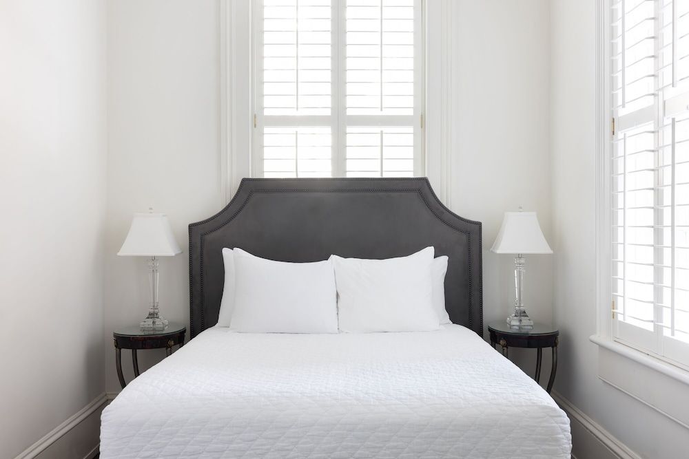 Signature Apartment, 1 Bedroom (Self Check-in with Virtual Front Desk)