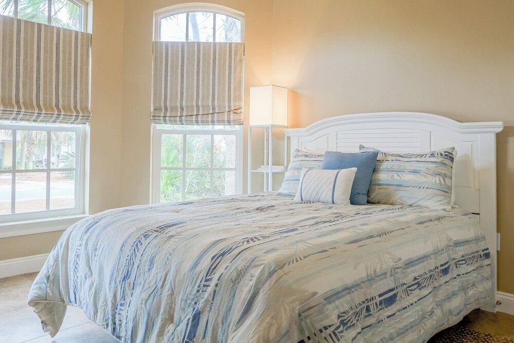 House, Multiple Beds, Pool Access, Pool View (Coastal Living)