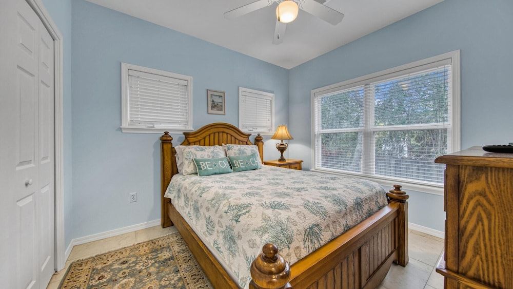 House, Multiple Beds (Margarita Sunrise)