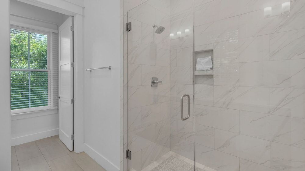 3br/2.5ba, Sleeps 8, Private Beach Access! House, Multiple Beds, Patio, Garden View (Haven By The Sea) 14