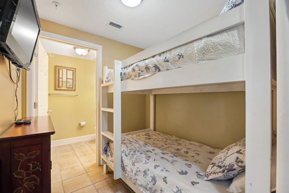 Condo, Multiple Beds, Balcony, Ocean View (Majestic Tower 1-1306)