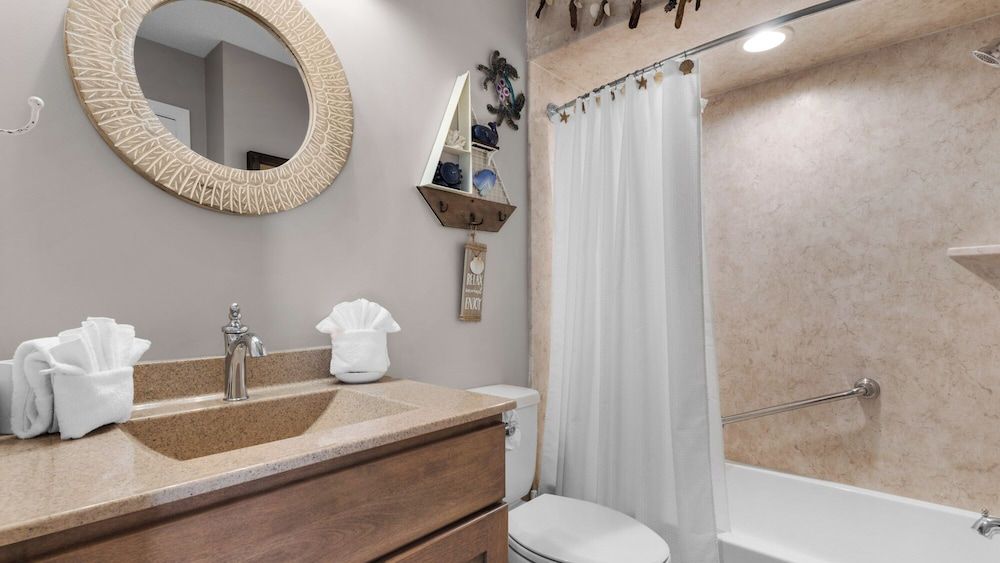 St. Thomas Square House, Multiple Beds, Balcony (St Thomas Square 109 - No Pets) 13