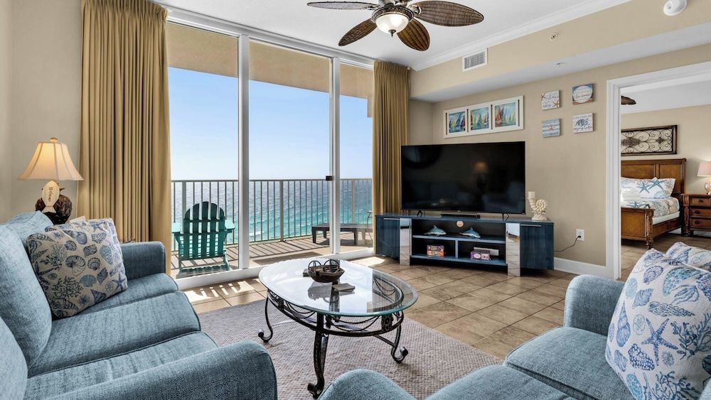 Tidewater Condo, 1 King Bed with Sofa bed, Balcony, Ocean View (Tidewater 1312) 12