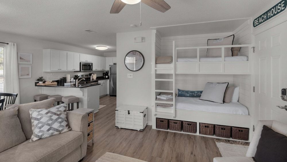 Rollin Tide Villas Condo, Multiple Beds, Patio, Pool View (Rollin Tide C4) 5