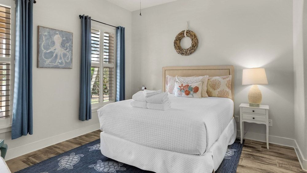 House, Multiple Beds, Pool Access, Pool View (Lazy Days)