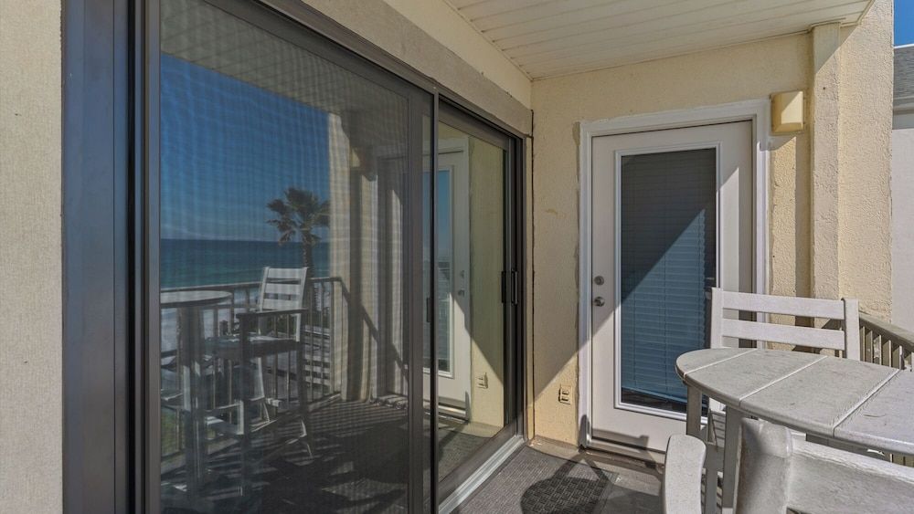 Beachside Condominiums Condo, Multiple Beds, Balcony, Ocean View (Beachside Condo 5) 8