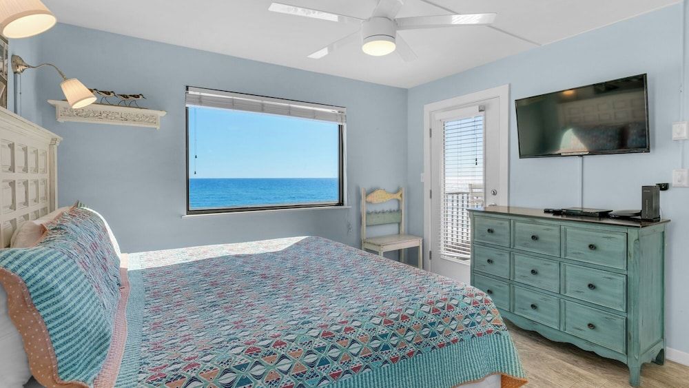 Beachside Condominiums Condo, Multiple Beds, Balcony, Ocean View (Beachside Condo 5) 5