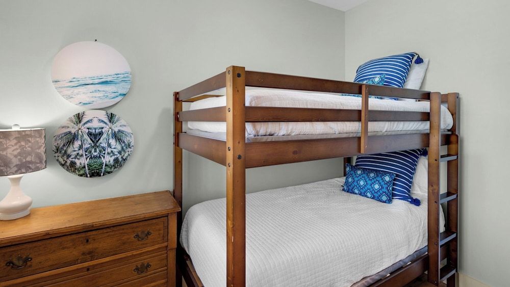 Condo, Multiple Beds, Balcony, Ocean View (Grand Isle 202)
