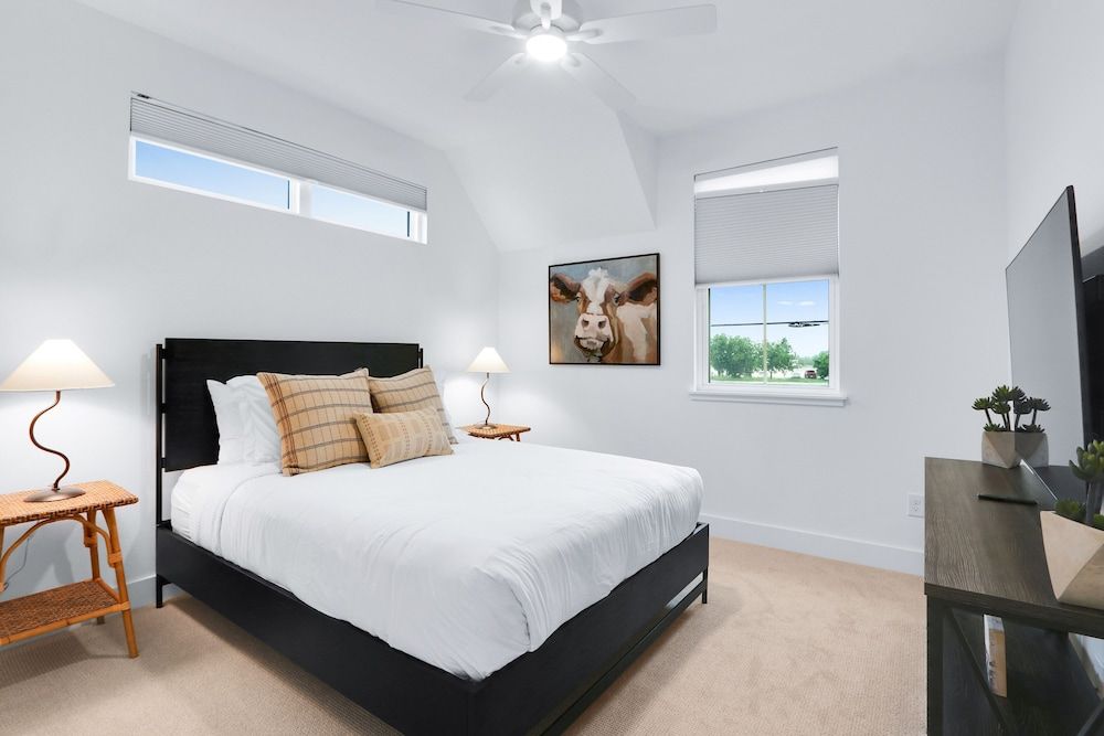 House, Multiple Beds, Patio, Garden View (Chic Modern Farm Haus)