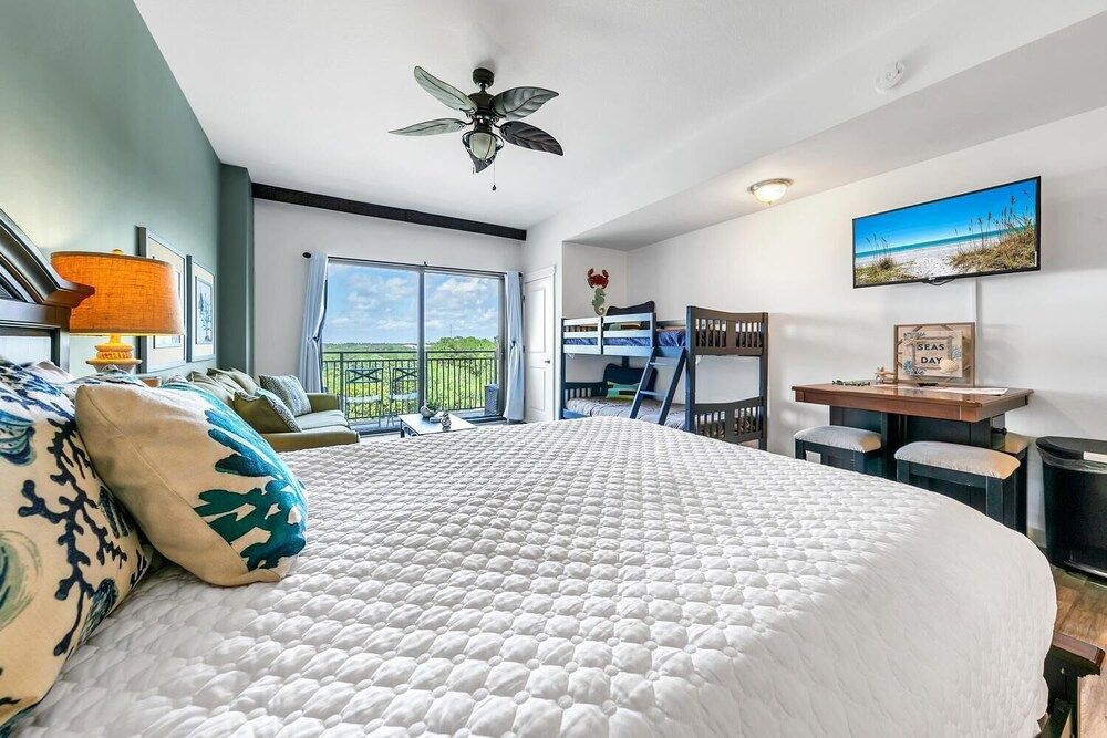 Studio, Multiple Beds (Origin at Seahaven 625)