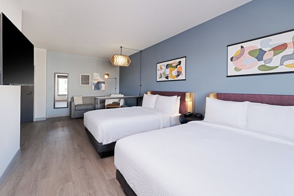 Atwell Suites Kansas City Airport by IHG Studio Suite, 2 Queen Beds