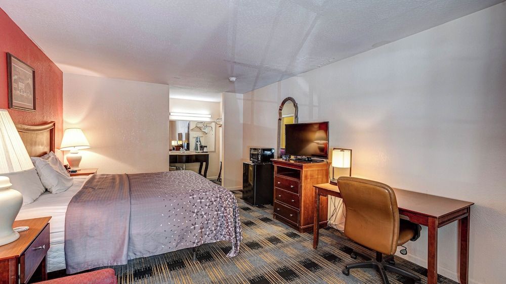 Northgate Inn Basic Single Room, 1 King Bed 18