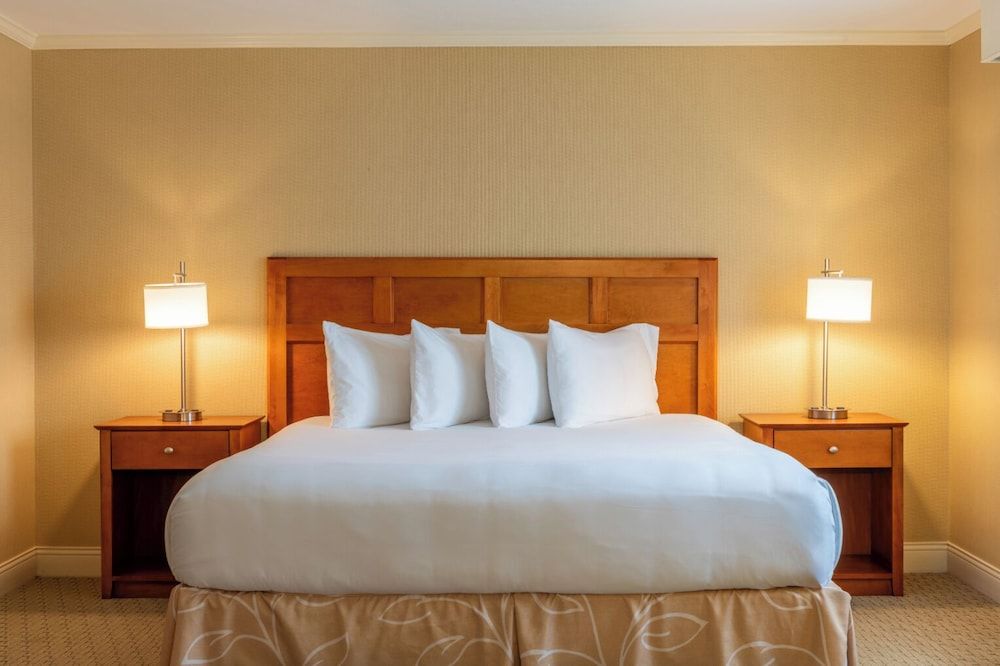 Gorges Grant Hotel King Standard Room 2