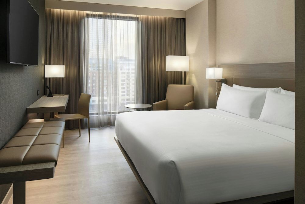 AC Hotel by Marriott Seattle Downtown