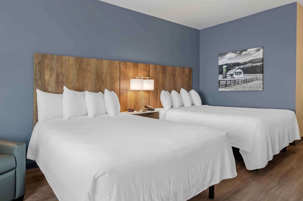 Extended Stay America Premier Suites - Harrisonburg Standard Studio, 2 Queen Beds, Accessible, Non Smoking 3