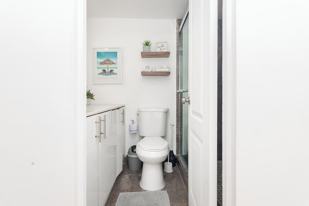 Boutique Apartments North Bay Village Panoramic Apartment 15