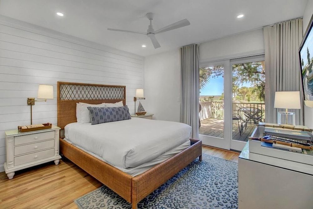 Condo, Multiple Beds (Twin Oaks 22 by Wild Dunes, with  Ame)