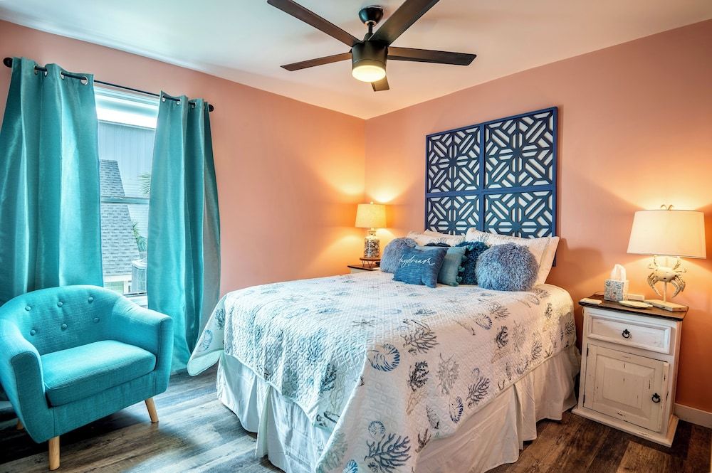 Condo, Multiple Beds, Balcony, Partial Ocean View (SandShells Retreat)