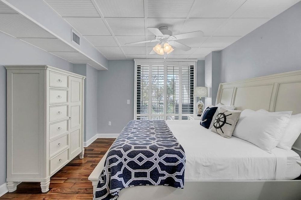 Condo, 1 King Bed (Shipwatch 115C by Wild Dunes, Oceanfr)