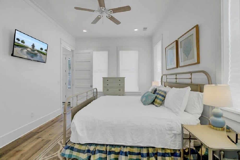 House, Multiple Beds (Grand Pavilion 35 by Wild Dunes, Luxu)