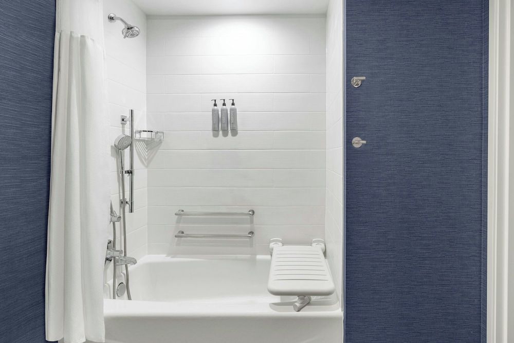 Residence Inn By Marriott Detroit Dearborn Studio, 1 King Bed with Sofa bed (Hearing Accessible) 2