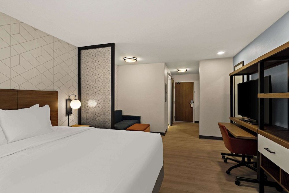 Everhome Suites Temecula Suite, 1 Queen Bed, Non Smoking