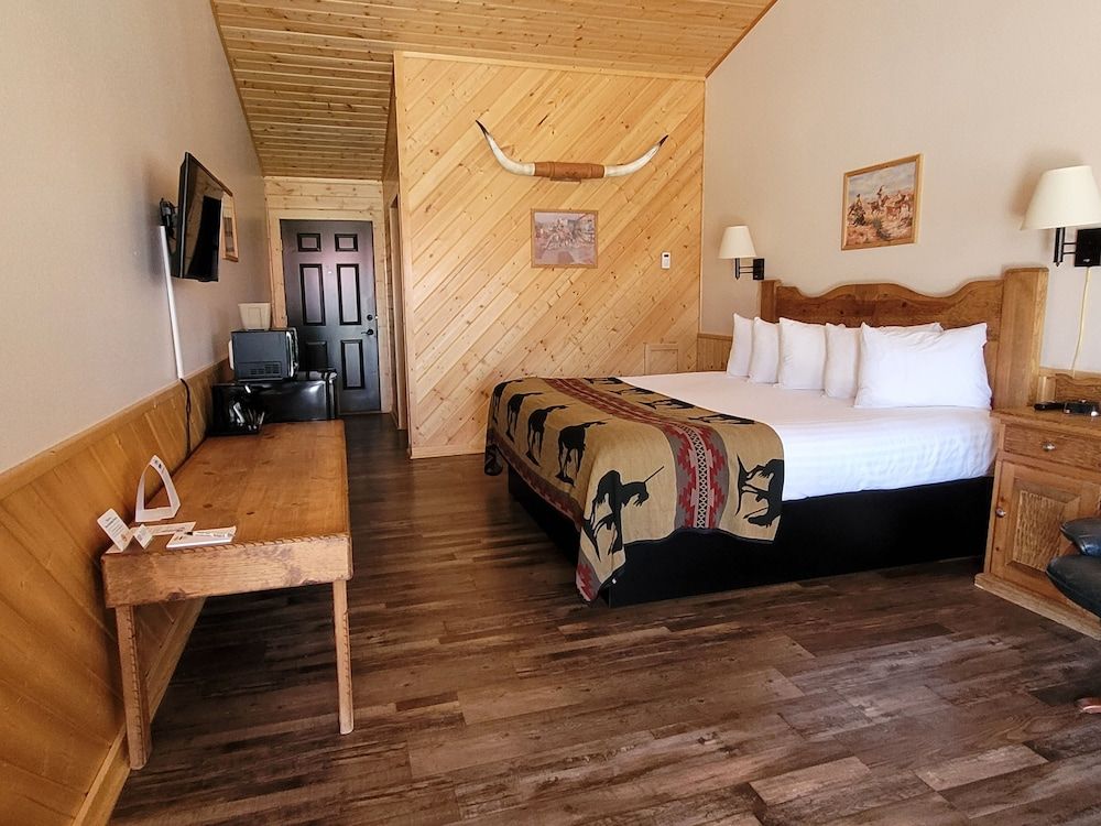 Deluxe Room, 1 King Bed