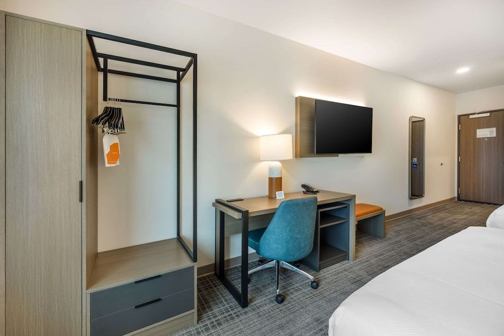Room, 2 Queen Beds, Non Smoking