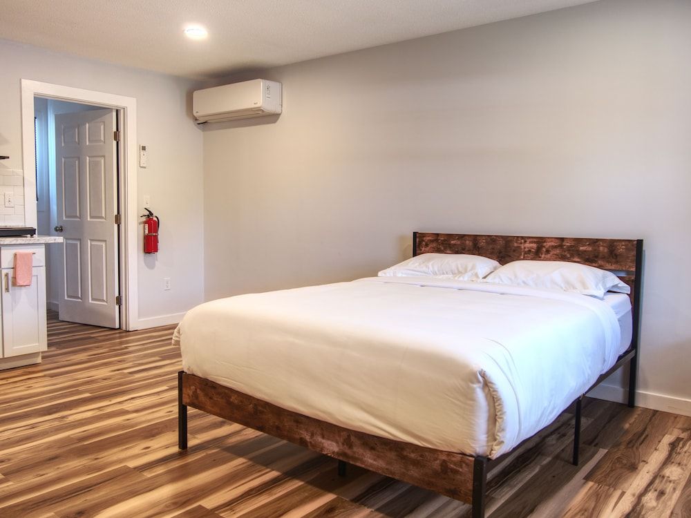 Vermont Suites Junior Studio Suite 3