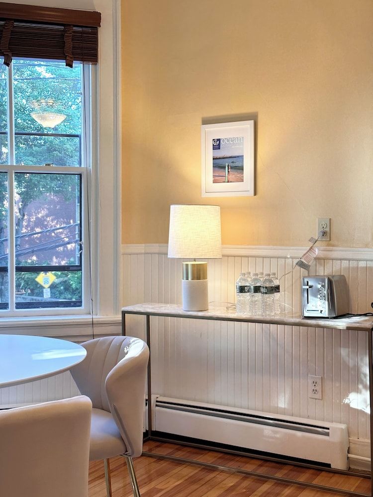 The Underwood-Hale House Elite Apartment, Garden View 16