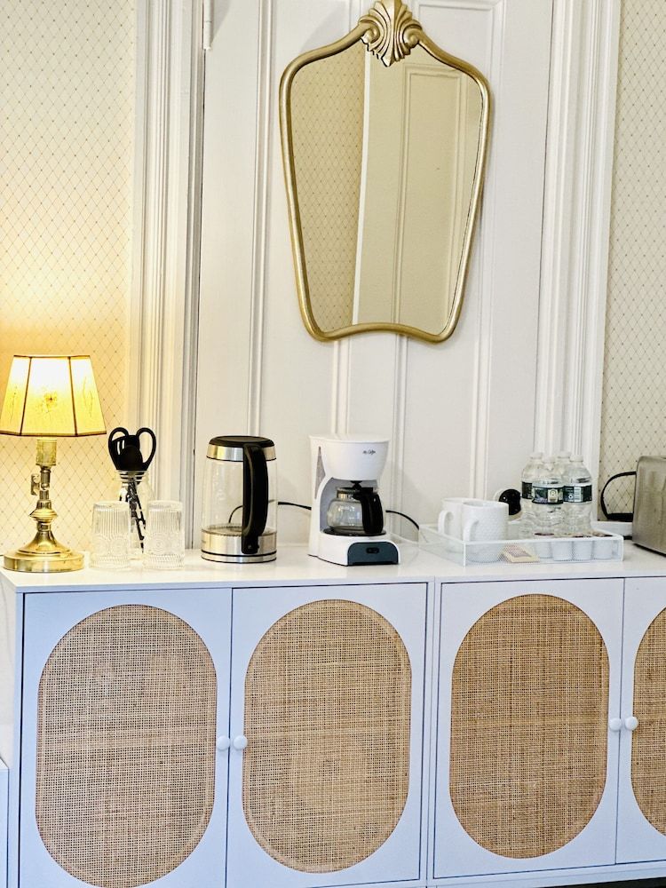 The Underwood-Hale House Family Double Room 8