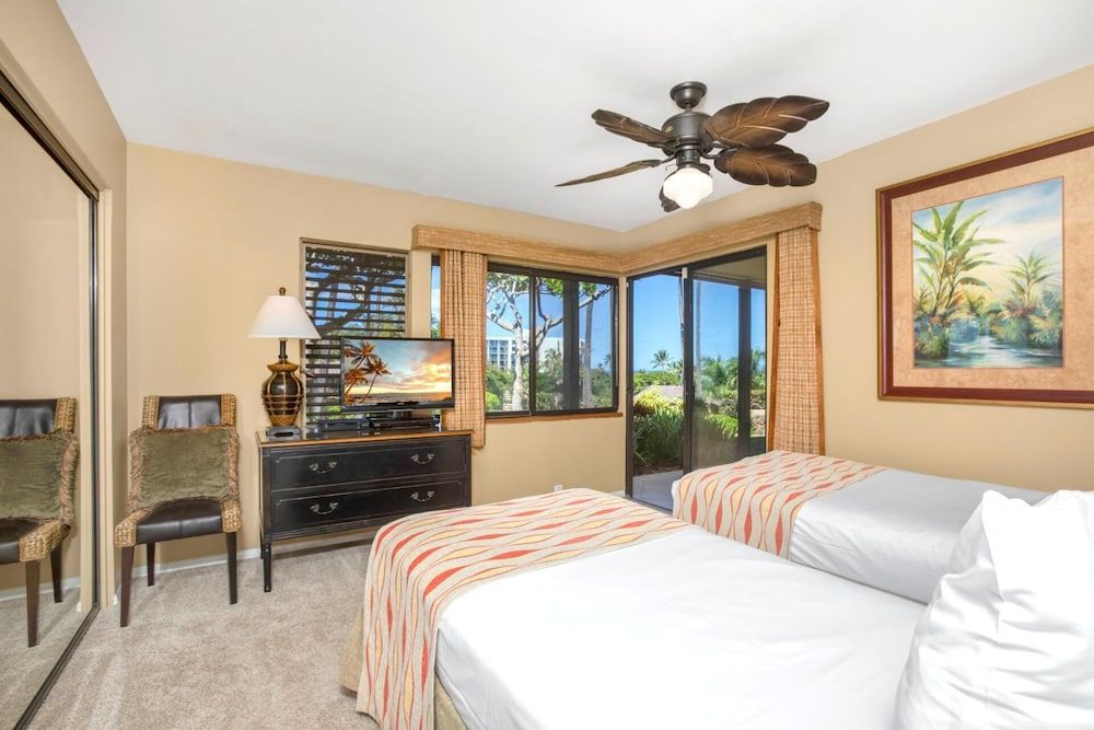 Condo (2 Bedrooms)