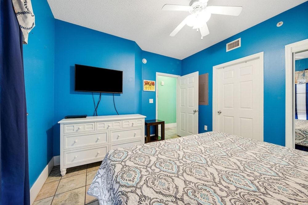 Condo, 1 King Bed with Sofa bed (Majestic Beach Towers 1-2013)