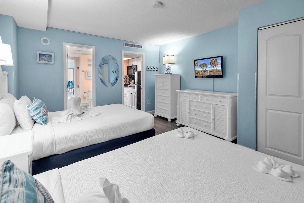 Family Condo, 1 Bedroom, Balcony, Partial Ocean View