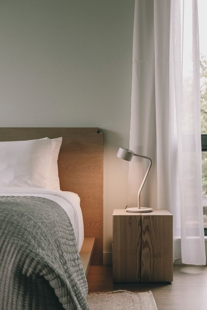 Stonebreaker Hotel Deluxe Room, 1 King Bed, Resort View 11