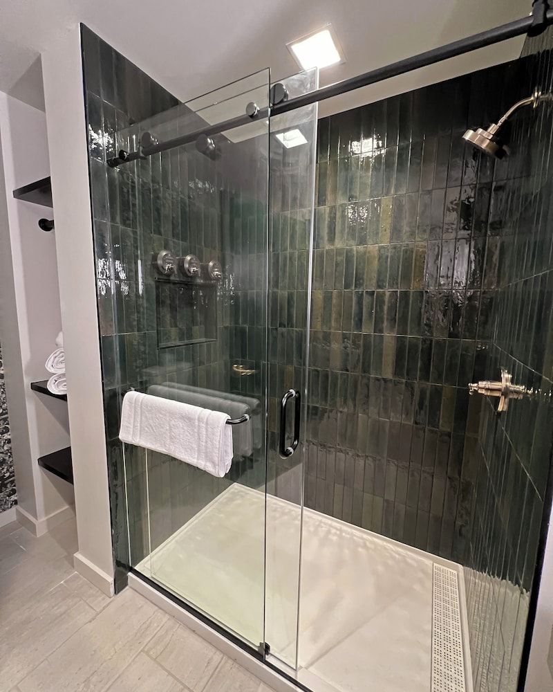 Hotel Brookmere & Arbor Spa Executive Room, 2 Double Beds 2