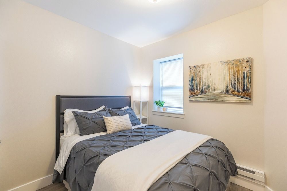 Aisling Suites Traditional Apartment