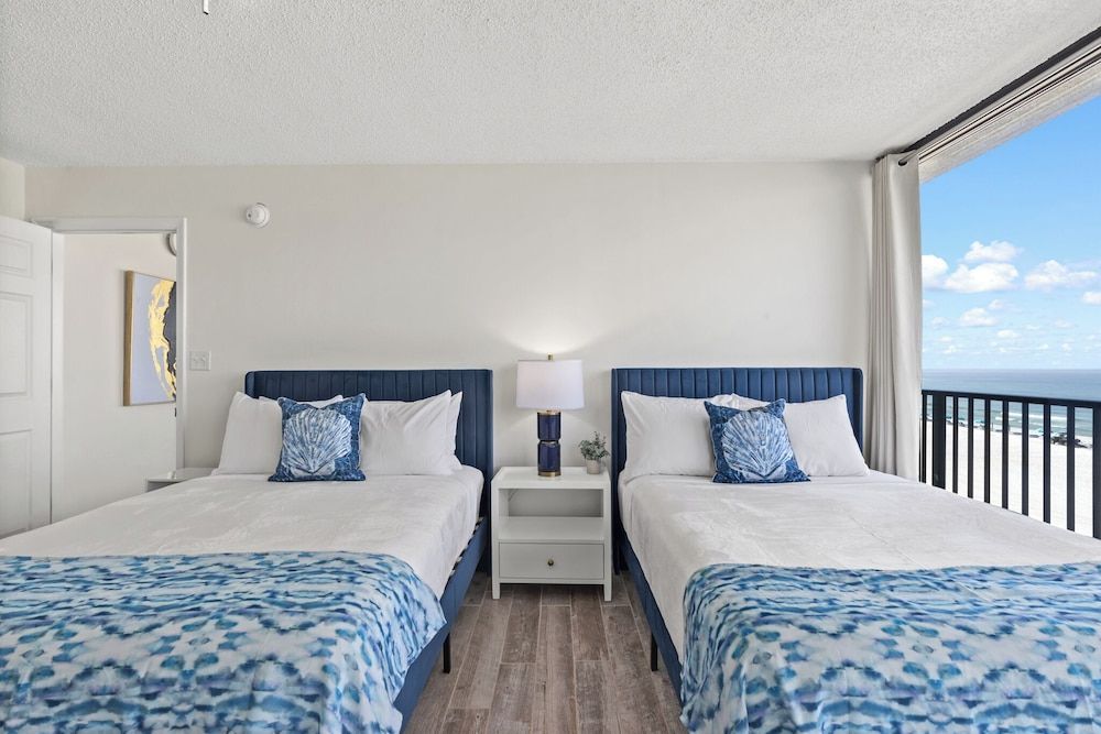 "Salty Life" - 2 Bedroom 2 Bath Beachfront Condo