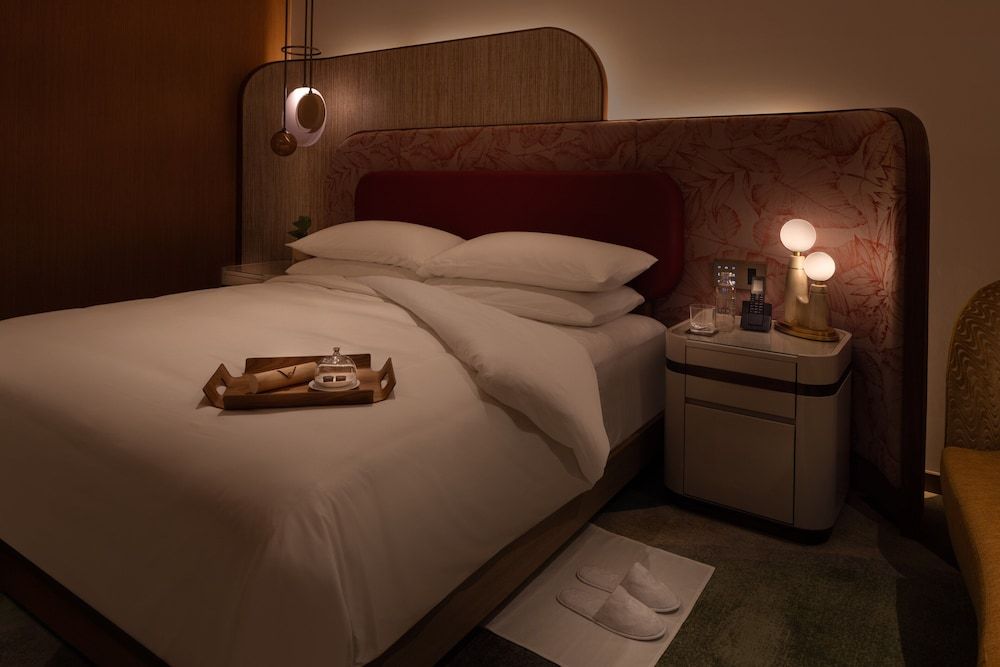 Pier Sixty-Six (Pier 66) Standard Room, 1 King Bed (ADA) 2