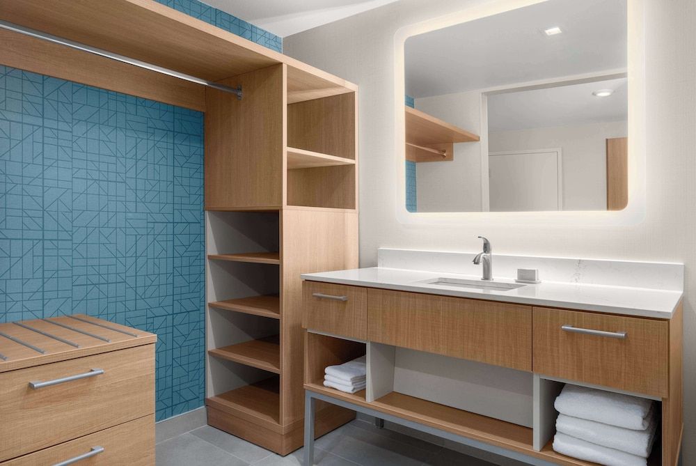 Homewood Suites By Hilton North Las Vegas Speedway Studio, 1 King Bed, Hearing (Efficiency) 2