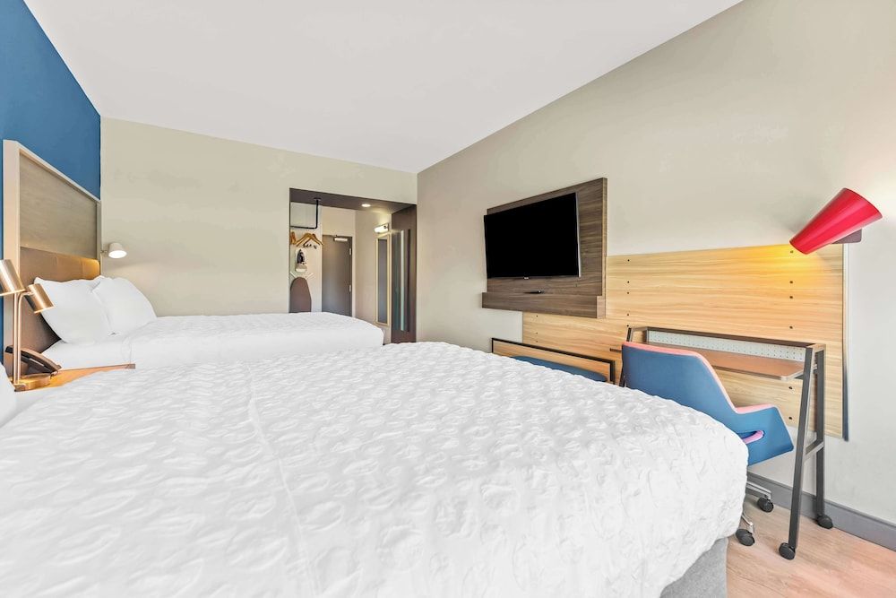 Room, 2 Queen Beds