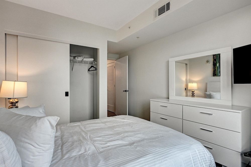 Luxury Apartment, 2 Bedrooms, City View