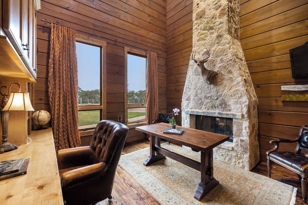 Private Ranch - Pool, Ping Pong, Yoga, Weddings, Games House, Multiple Beds, Private Pool, Garden View 16