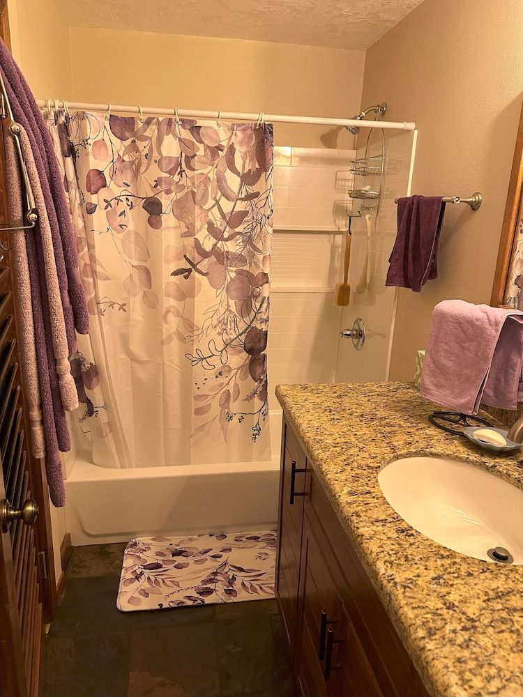 Hawaii Magic Skies Farmstay Luxury Quadruple Room, Multiple Beds, Ocean View 5