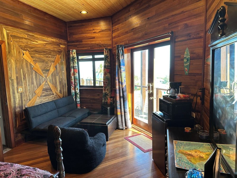 Hawaii Magic Skies Farmstay Luxury Quadruple Room, Multiple Beds, Ocean View 11