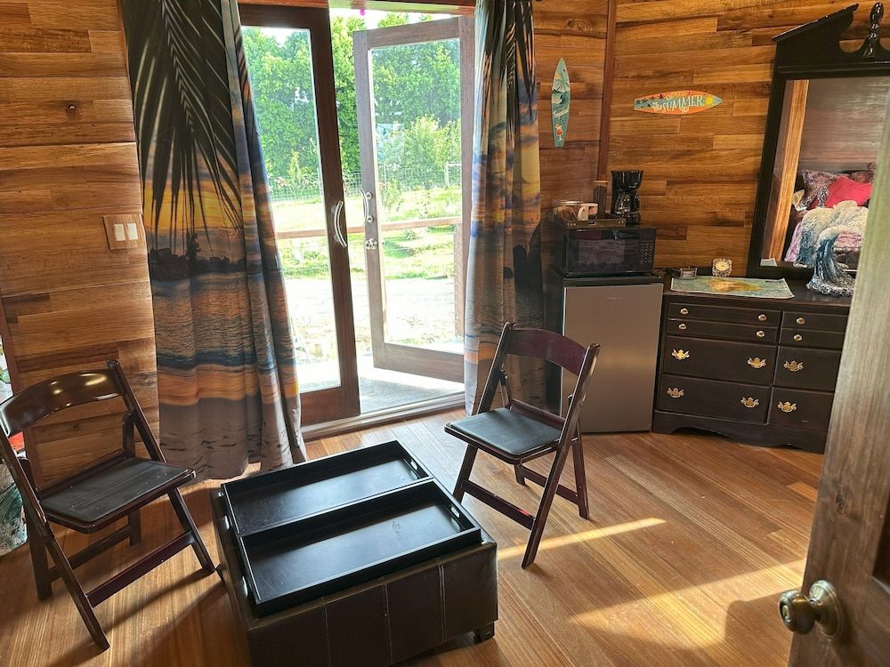 Hawaii Magic Skies Farmstay Luxury Quadruple Room, Multiple Beds, Ocean View 6