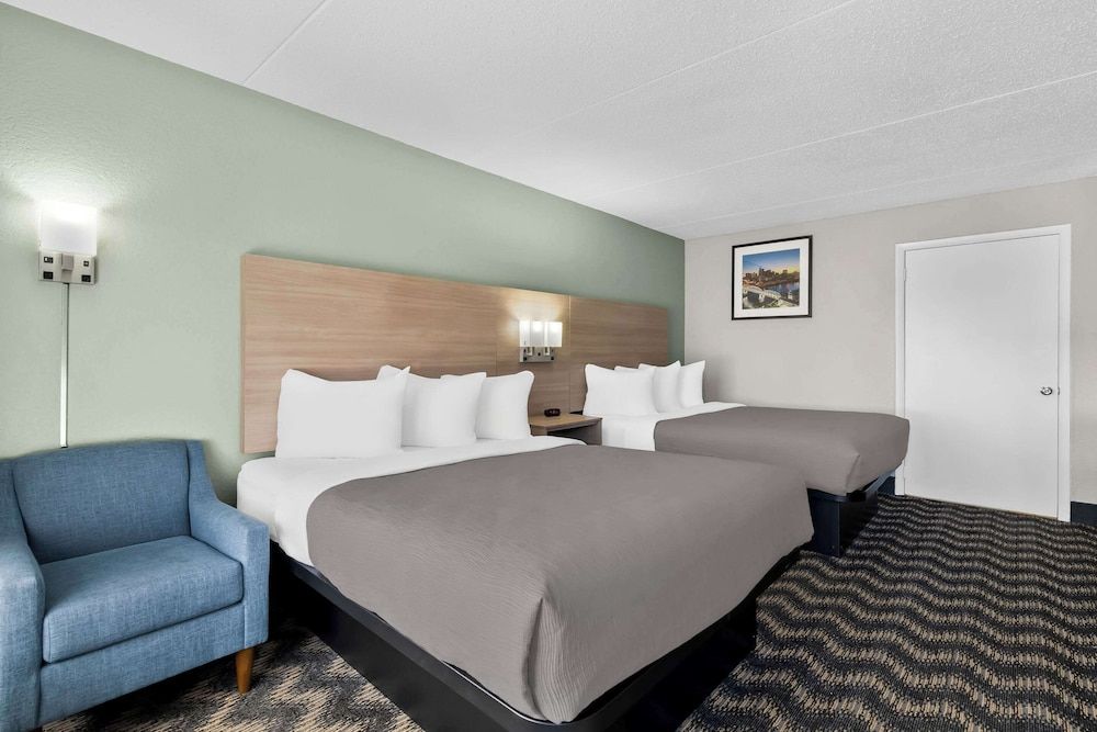 Standard Room, 2 Queen Beds, Non Smoking