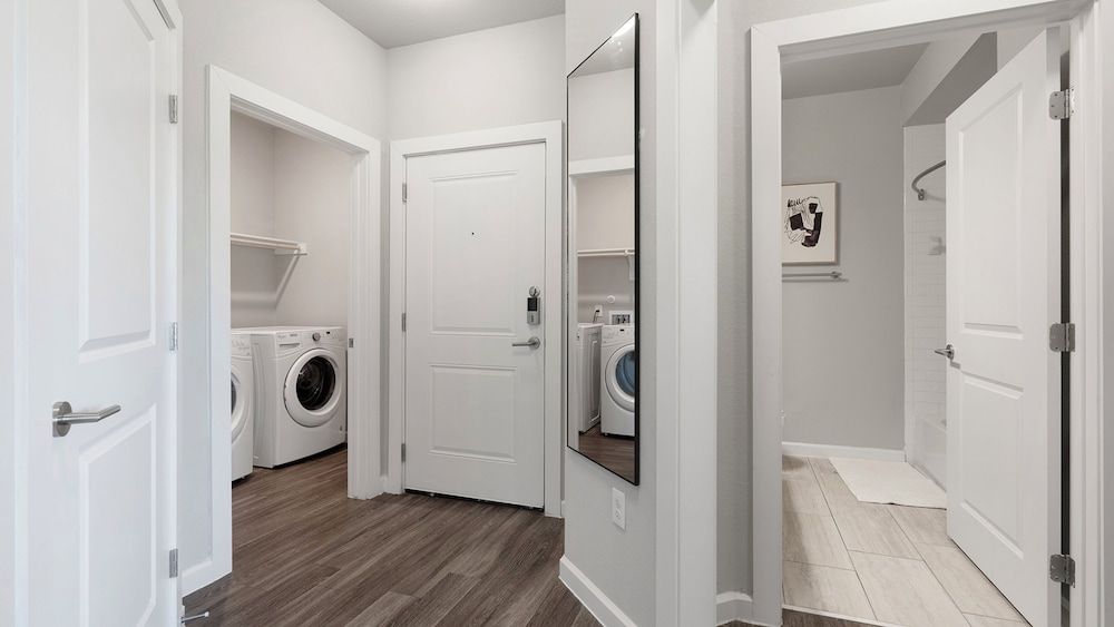 Mission Hill Apartments By Barsala Apartment, 2 Bedrooms 4